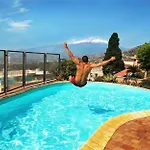 Luxury With Private Pool - Sea & Mount Etna Views - Historic Center - 5 Bedroom Configuration Vila *