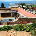 Luxury With Private Pool - Sea & Mount Etna Views - Historic Center - 5 Bedroom Configuration Vila