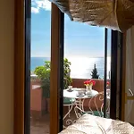 Vila Luxury With Private Pool - Sea & Mount Etna Views - Historic Center - 5 Bedroom Configuration Taormina