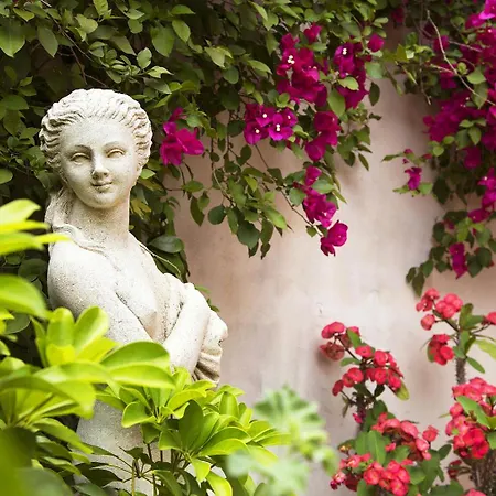 Villa Luxury With Private Pool - Sea & Mount Etna Views - Historic Center - 5 Bedroom Configuration Taormina