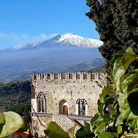 Luxury With Private Pool - Sea & Mount Etna Views - Historic Center - 5 Bedroom Configuration Taormina