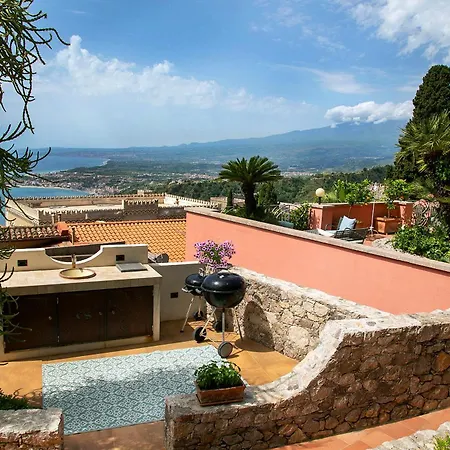 Villa Luxury With Private Pool - Sea & Mount Etna Views - Historic Center - 5 Bedroom Configuration *