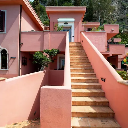 Luxury With Private Pool - Sea & Mount Etna Views - Historic Center - 5 Bedroom Configuration Villa Taormina