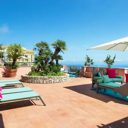 Villa Luxury With Private Pool - Sea & Mount Etna Views - Historic Center - 5 Bedroom Configuration Taormina
