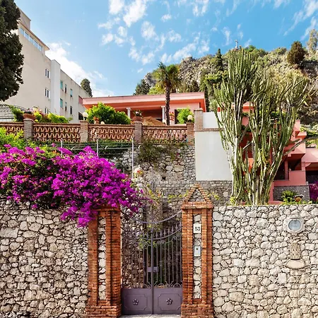 Villa Luxury With Private Pool - Sea & Mount Etna Views - Historic Center - 5 Bedroom Configuration *