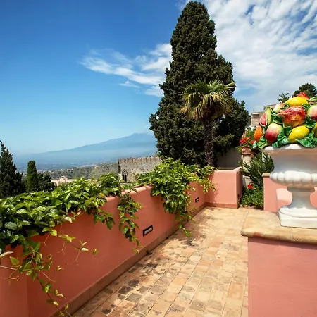 Villa Luxury With Private Pool - Sea & Mount Etna Views - Historic Center - 5 Bedroom Configuration Taormina