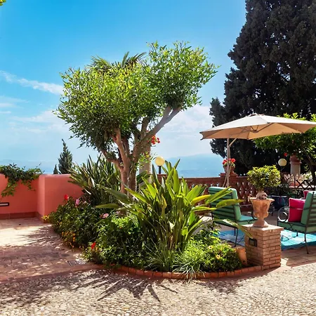 Luxury With Private Pool - Sea & Mount Etna Views - Historic Center - 5 Bedroom Configuration * Taormina