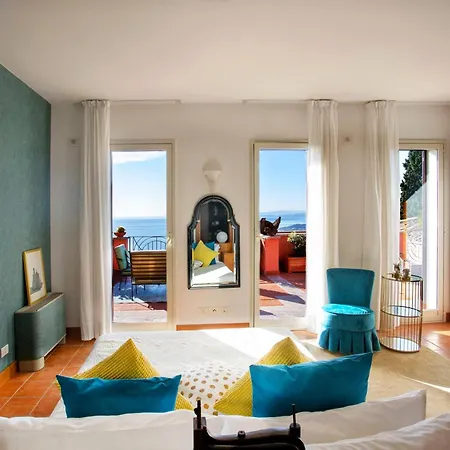 Luxury With Private Pool - Sea & Mount Etna Views - Historic Center - 5 Bedroom Configuration * Taormina