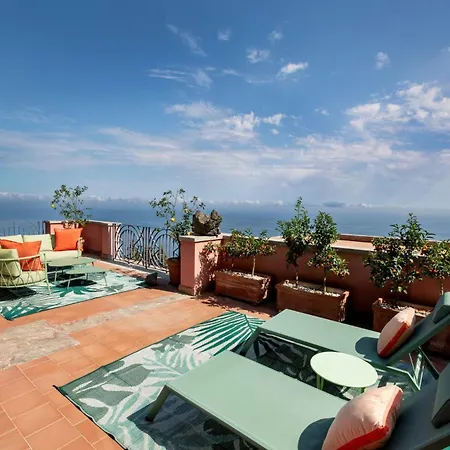 Luxury With Private Pool - Sea & Mount Etna Views - Historic Center - 5 Bedroom Configuration * Taormina
