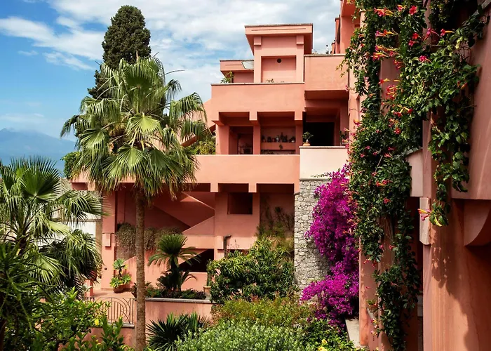 Villa Luxury With Private Pool - Sea & Mount Etna Views - Historic Center - 5 Bedroom Configuration *