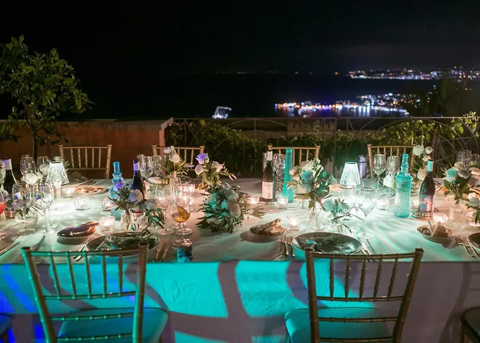 Luxury With Private Pool - Sea & Mount Etna Views - Historic Center - 5 Bedroom Configuration * Taormina