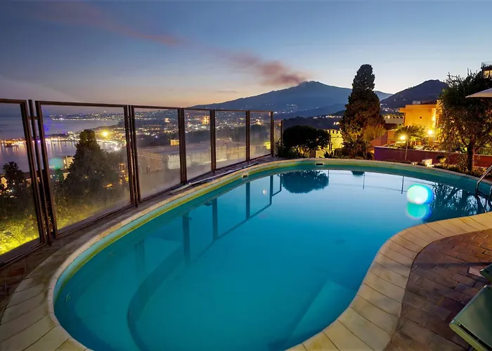 Luxury With Private Pool - Sea & Mount Etna Views - Historic Center - 5 Bedroom Configuration Villa *